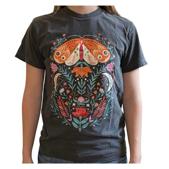 Comfort Colors Women’s Small Graphic Tee Butterfly Floral Celestial Black - Picture 4 of 6